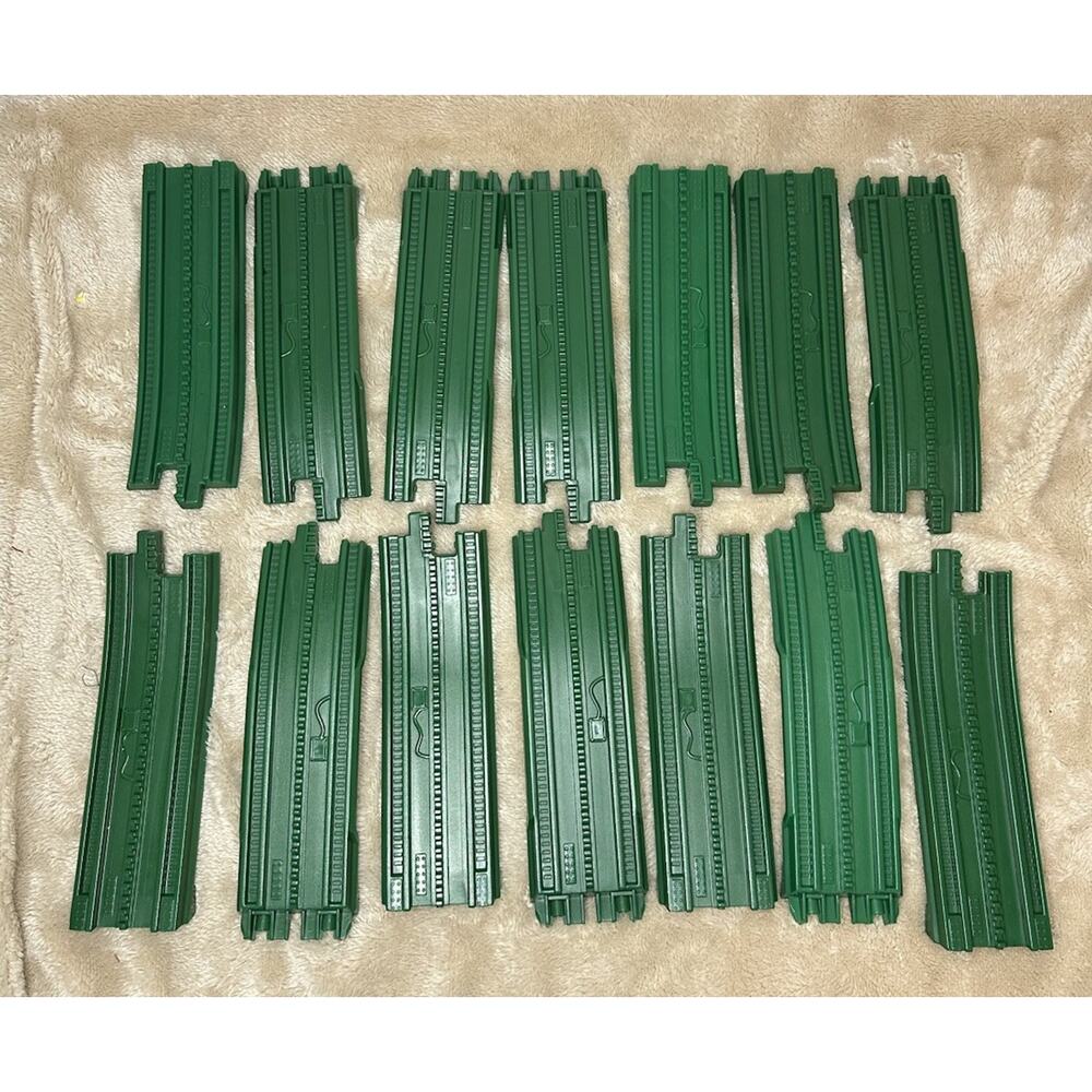 Geotrax Railroad Long Hill Tracks Green Fisher Price Lot Of 14 Up And Down Train